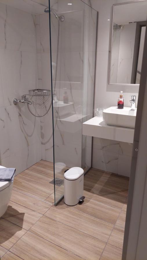 Marvel Deluxe Rooms Ираклион Экстерьер фото