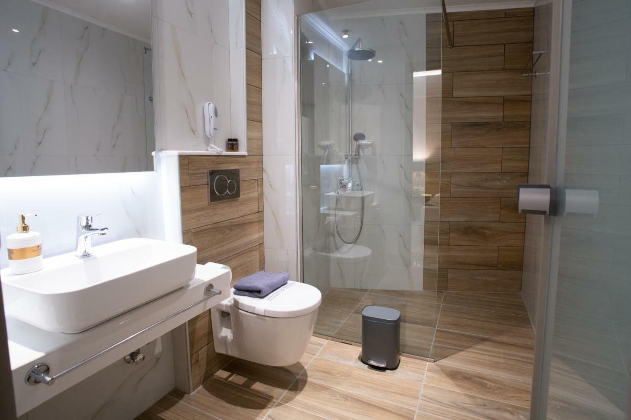 Marvel Deluxe Rooms Ираклион Экстерьер фото